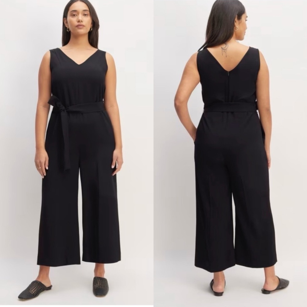 Everlane Triacetate Jumpsuit Black Sleeveless Cropped VNeck Womens Size 00